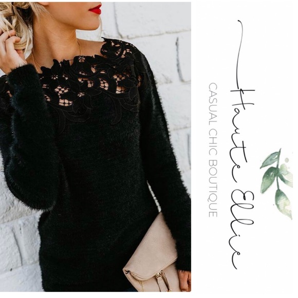 Laced Detailed Sweater - Picture 7 of 12